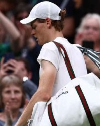 开云体育入口-伤病竟然成今年温网第一主角 伤兵不断殃及奥运？