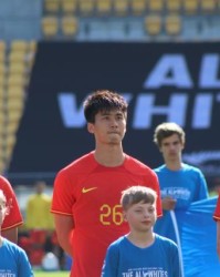 吴少聪拟续约土超豪门一年 因膝盖手术或秋季复出