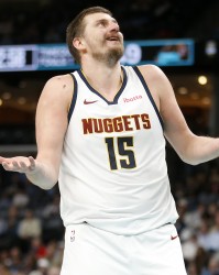 开云体育官方-神兽数据！约基奇多次单场砍下35+10+10+5断 历史唯一