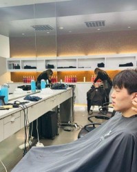 焕然一新！杨瀚森理发备战夏联，7月12日首秀战勇士，倒计时开始